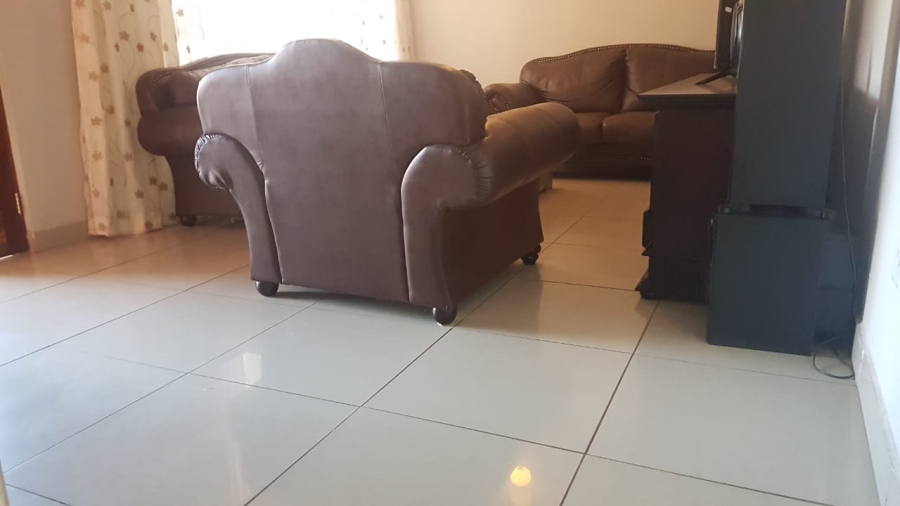 4 Bedroom Property for Sale in Tlhabane West North West